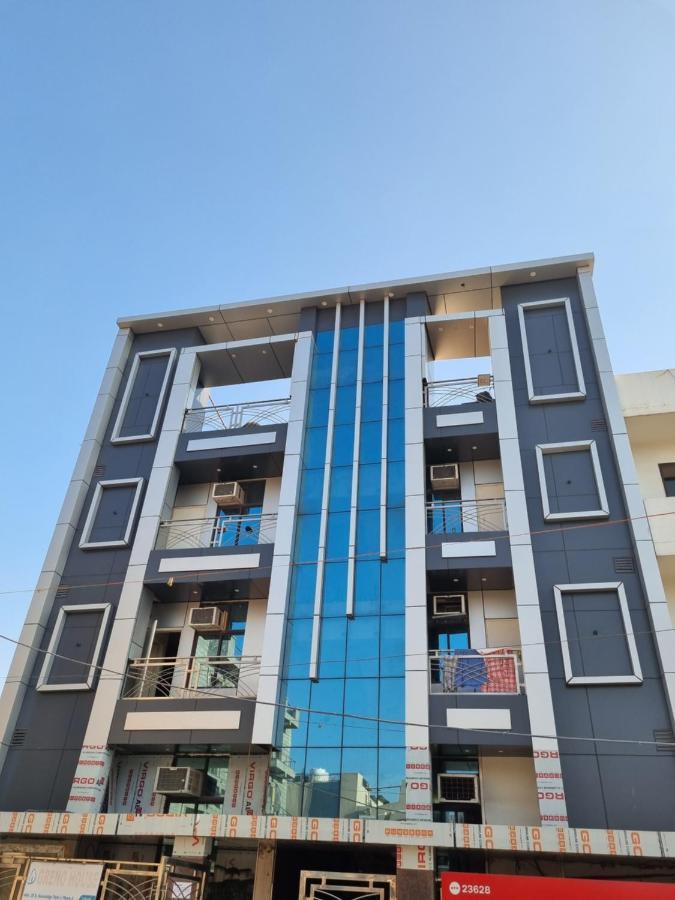 Hotel O Greno House Near Pvr Ansal Plaza Greater Noida Exterior photo