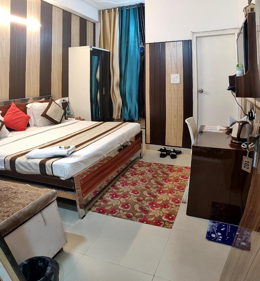 Hotel O Greno House Near Pvr Ansal Plaza Greater Noida Exterior photo