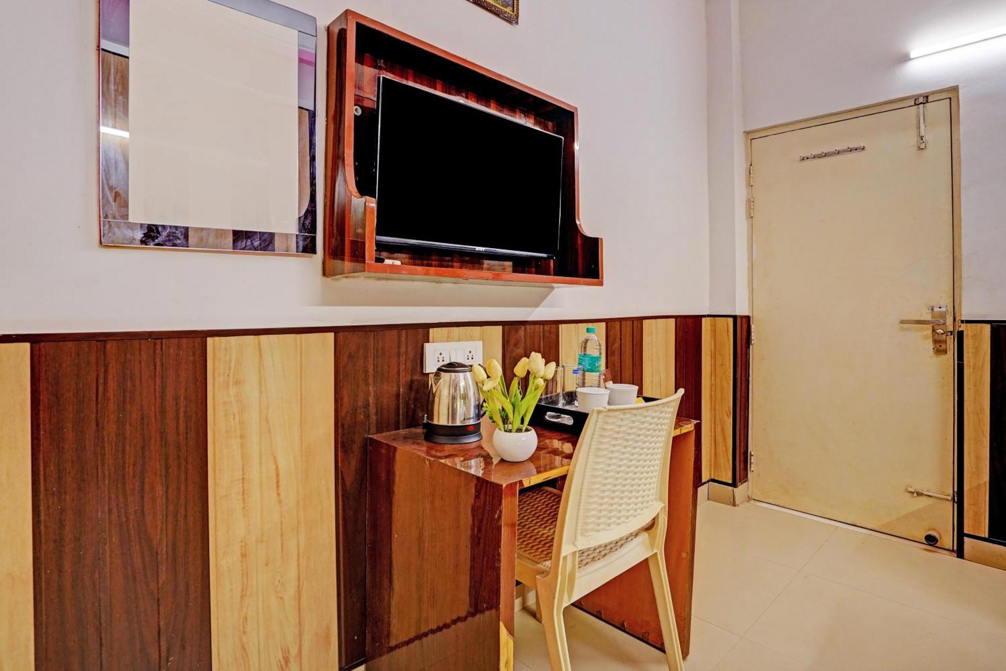 Hotel O Greno House Near Pvr Ansal Plaza Greater Noida Exterior photo