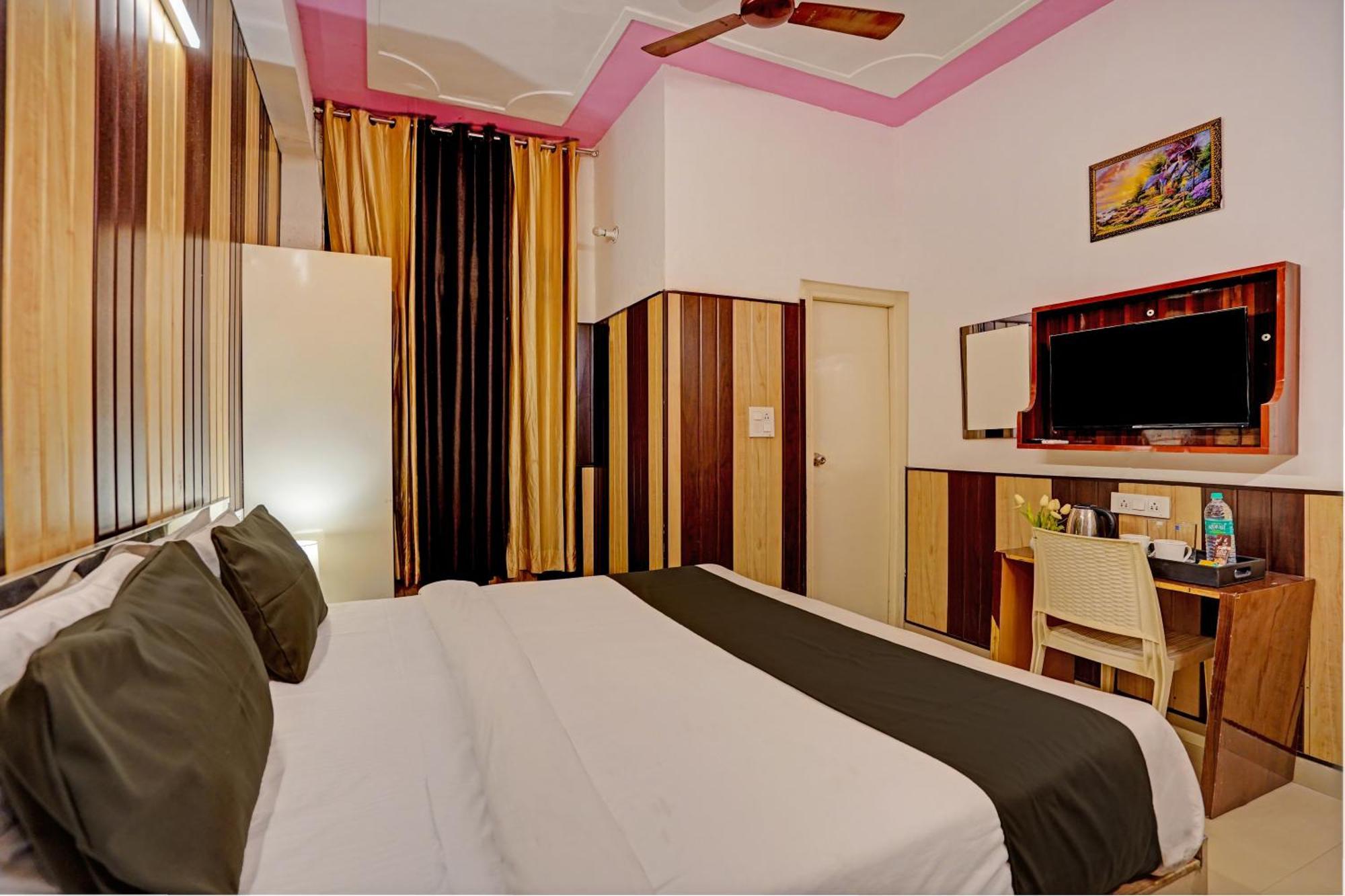 Hotel O Greno House Near Pvr Ansal Plaza Greater Noida Exterior photo